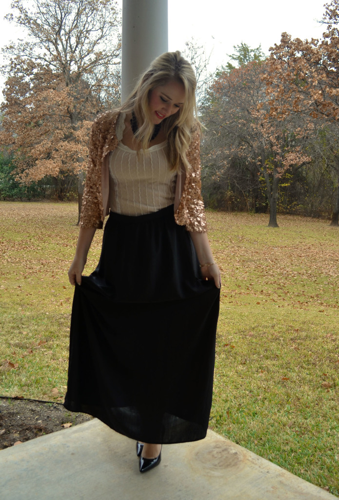 The Floor Skirt in Natural